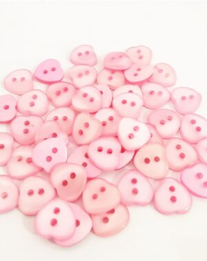 Botón corazón rosa de resina 1cm